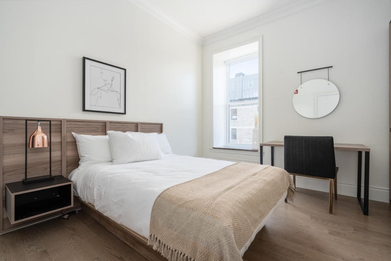 Opal Daire Montréal Oda fotoğraf