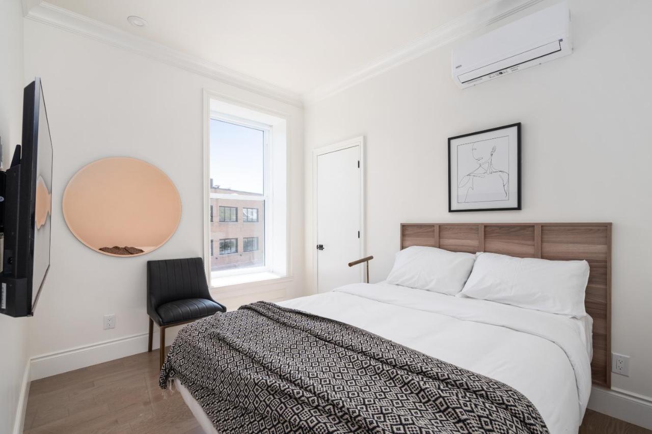 Opal Daire Montréal Oda fotoğraf